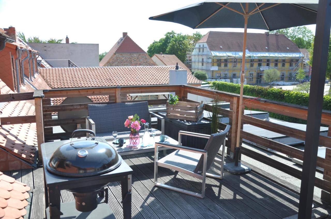 Gemuetliche Dachwohnung Mit Kleiner Oder Grosser Dachterrasse Nebeneinander Wolmirstedt Luaran gambar